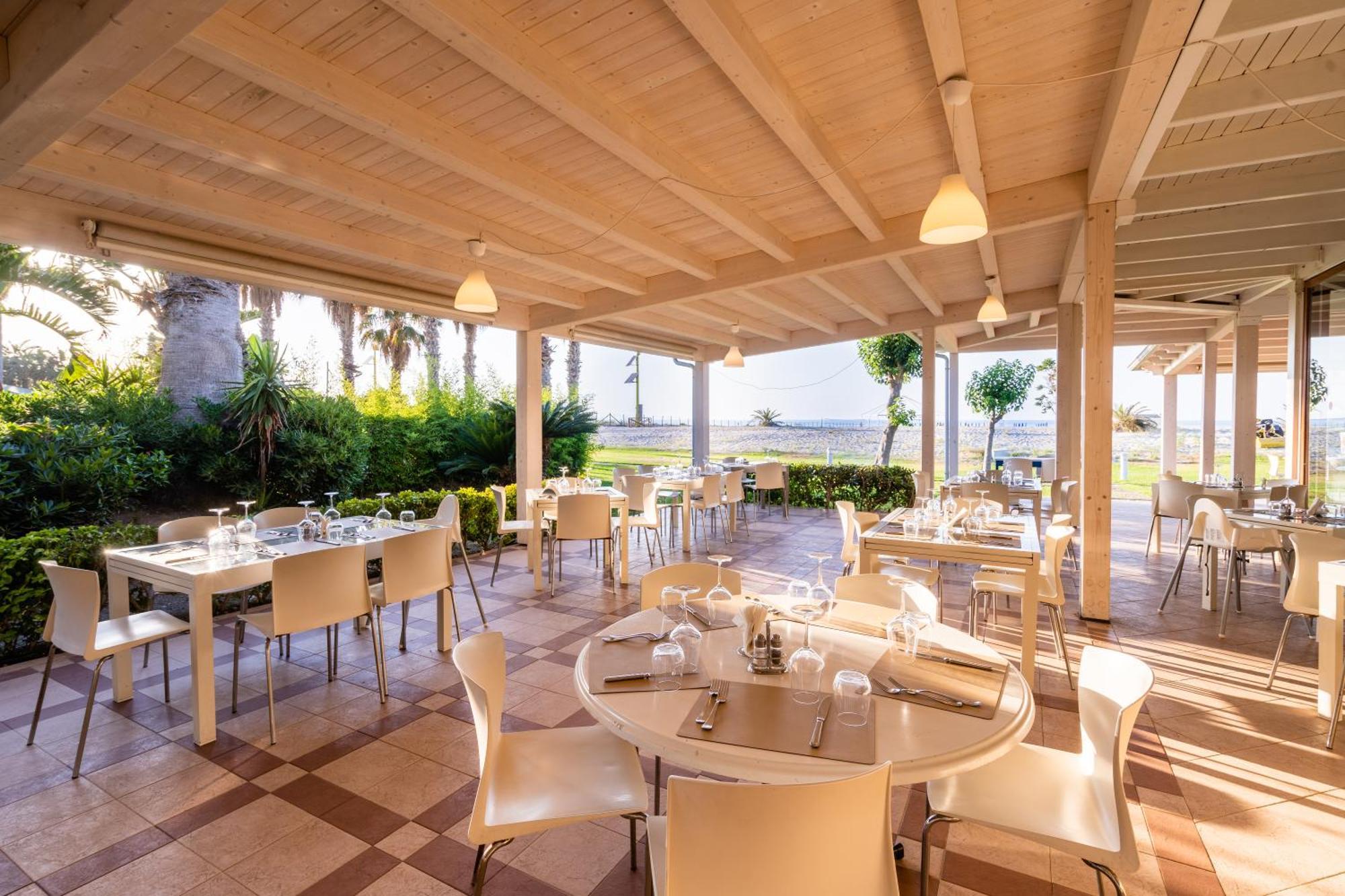 Le Dune Beach Club Мессіна Екстер'єр фото