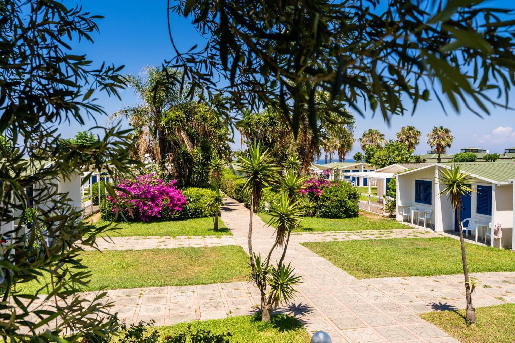 Le Dune Beach Club Мессіна Екстер'єр фото
